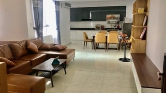 C/C Ruby, Nguyễn Sỹ Sách, TB: 95m2, 3p ngủ, full NT, slot ô tô, 10,5tr