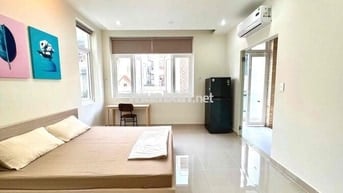 Căn hộ tách bếp siêu thoáng ngay gần Cầu Kinh Tẻ Q7-Q4