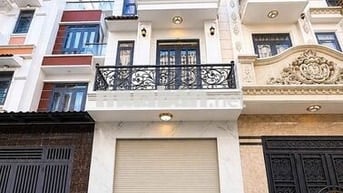 Nhà SHR, HXH 8m, khu nhà đồng bộ - chỉ 6 tỷ 2 còn thương lượng !!!