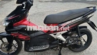 Honda Air Blade màu Đen, Đỏ