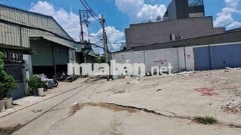 Bán đất góc 2 mặt tiền 881 QL1A, 5.5x10m, xây 5 tầng, giá tốt