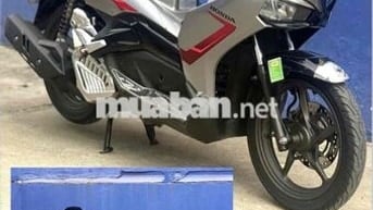Honda Air Blade 125cc Xám - Trắng - Đỏ