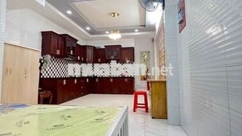 cho thuê trệt cấpb4 full nội thất 