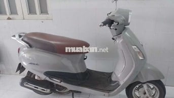 Xe tay ga SYM Attila Xám Nữ