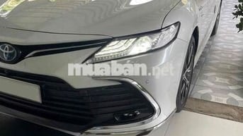 Toyota Camry 2022 2.5 HEV Hybrid Trắng