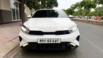 Kia K3 Premium 2.0 AT 2025 Trắng Lướt 16.000 Km