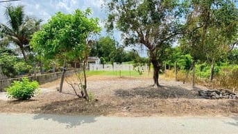 cần bán gấp lô đất 300m2 giá 1,4 tỷ ngay mặt tiền đường Dương Thị Yêm