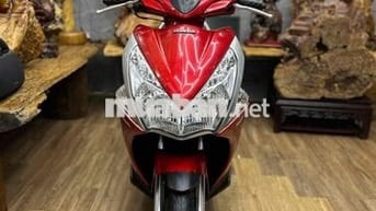 Honda Airblade biển SG dàn áo liền lạc. máy êm