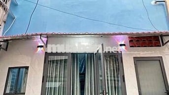 Nhà thuê hẻm xe tải Bà Hom (4 x 6) 3 tầng - Quận 6