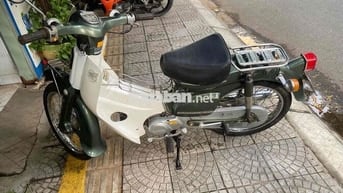 Honda Super Cub Cổ điển Xanh lá, trắng
