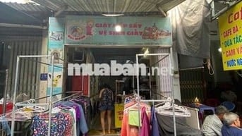 Cần sang tiệm giặt ủi số 44 nguyễn đỗ cung, p. tây thạnh (p.tây thạnh