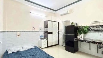 STUDIO MINI CỬA SỔ TRỜI CÓ THANG MÁY, BÃI XE RỘNG THUẬN TIỆN QUA Q5
