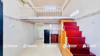 DUPLEX CỬA SỔ TRỜI - CẦU THANG TÍCH HỢP - NẰM GẦN ĐẦM SEN VS VHU