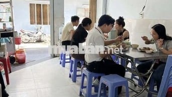 Sang gấp mặt bằng quán cơm trưa văn phòng