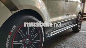 Ford EcoSport Trắng
