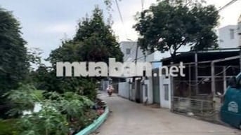 Bán nhà Quốc lộ 13, Hiệp Bình Phước 98m² có 4 phòng trọ giá 4 tỷ