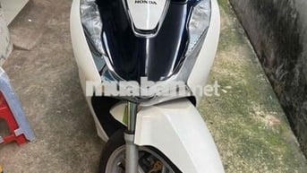 Honda SH Tự động ABS Trắng Đen