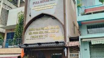 MẶT TIỀN QUẬN 1  - GẦN CHỢ BẾN THÀNH - CHỈ 18 TỶ - DÒNG TIỀN 36TR/THÁN