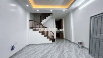 Nhà 5 tầng mới tinh trung tâm Hai Bà Trưng – Gần phố về ở ngay