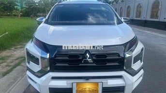 Mitsubishi Xpander Cross 2023 Trắng 35.000km 7 chỗ