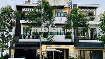 Nhà 3 lầu có thang máy đường 1B (Nguyễn Văn Lưu)  Nam Long - 11,8 tỷ