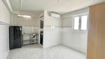 STUDIO FULL NỘI THẤT, CỬA SỔ THOÁNG, CÁCH ĐH VLU VÀ IUH VÀI PHÚT ĐI XE