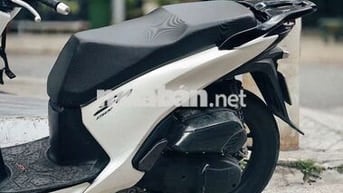Honda SH Trắng