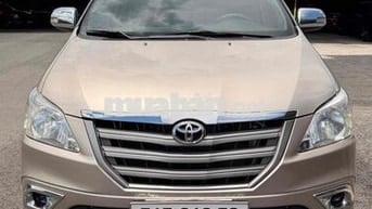 INNOVA 2.0E 2015 XE GIA ĐÌNH CỰC CHẤT MÁY SỐ ZIN