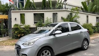 Hyundai Grand i10 bản đủ Số sàn Bạc 5 chỗ