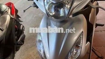 Honda Vision Bạc