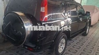 Ford Everest 2008 Tự động Dầu 2.5L Đen 6 chỗ