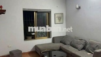 Cho thuê tập thể tầng 3 phố Tân Mai - 75m2 - 2 ngủ