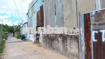 ĐẤT QUẬN 7 RỘNG, HẺM Ô TÔ, 2.5tỷ TL
- Cần bán miếng đất, hẻm ô tô