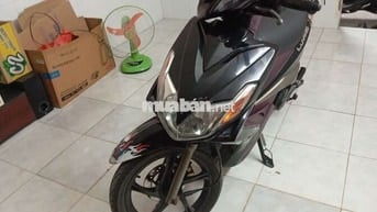 Yamaha Luvias Đen Tím 