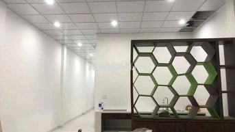 cho thuê nhà c4 Bùi Kỷ (gần ĐH Ngoại Ngữ) - 2pn full NT