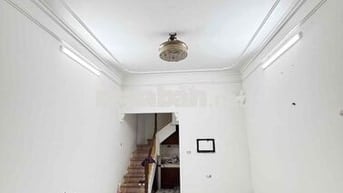 Cho thuê nhà trong ngõ 30 Phan đình giót