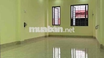Cho Thuê phòng tầng 4, S34m, vệ sinh riêng