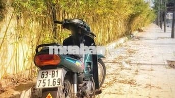 Suzuki Royal HQCN Xanh Xe máy thể thao