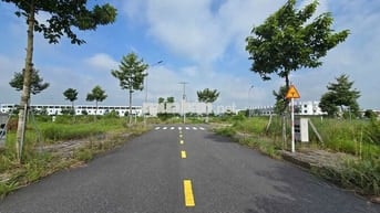 BÁN ĐẤT ĐẸP LAI UYÊN - BÀU BÀNG 333m2/650TR HỢP ĐẦU TƯ KINH DOANH SHR