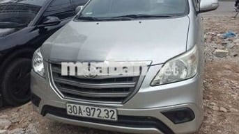 Toyota Innova 2016 7 chỗ Số sàn Xăng