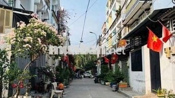 bán đất hiện hữu be ngang 8 m lê văn lương phước kiểng đường xe hơi 