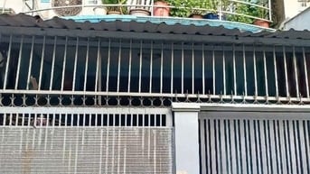Bán nhà SH riêng- Rộng 4m-1 lầu- gần đường Nguyễn Ảnh Thủ- Nhỉnh 3 tỷ