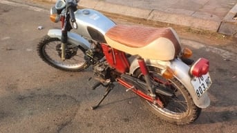 💯honda 68 100cc mọi chức năng đều hoạt động tốt. Giấy tờ đầy đủ