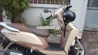 Cần bán xe Lead 2014. Màu vàng. Biển số Vũng Tàu 