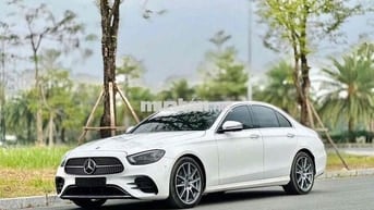 Toyota Hà Đông bán E300 2021 Trắng 34000 mile