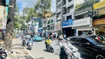 Bán nhà mặt tiền Nguyễn Trãi P2 Q5 giá cực kỳ rẻ 15,8 tỷ giảm 5 tỷ.