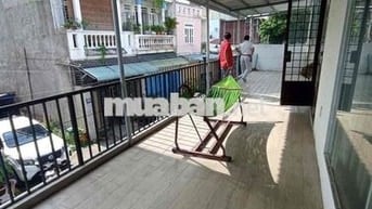 cần bán nhà 2 mặt tiền hẻm thông 6.34x17 được sử dụng