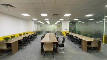 Nguyễn Chí Thanh,sàn 140m2 lô góc 3 mặt thoáng cần cho thuê gấp