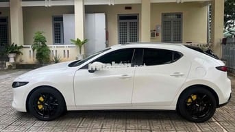 Mazda 3 1.5 Sport Premium 2024 Trắng 33.000km