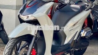 Honda SH 160i ABS 2026 MẪU MỚI 3.000Km Xám Xj Măng